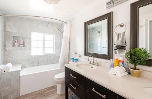 Duarte House | Relaxing 5B3B Private Pool with Ocean Views for Families