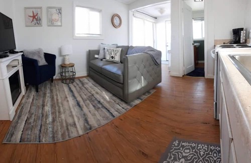 Grayland Cottage | Idyllic Seascapes Cottage: Family & Pet-Friendly Retreat