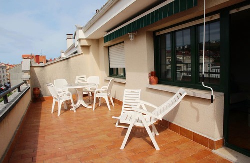 Luanco Apartment | Experience Comfort at 25A02 La Casa del Parque Hotel