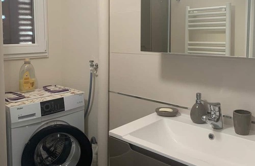 Saint-Aygulf Apartment | Family-Friendly T2 Near the Beach with Perfect 10 Rating