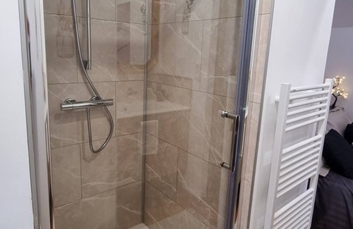 Limetz-Villez Apartment | Studio Limetz-Villez, studio flat, 2 persons