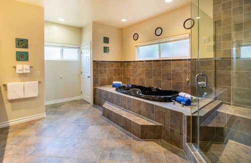 Mission Viejo House | Cozy Five-Star Oceanfront Cottage with Pet-Friendly Amenities