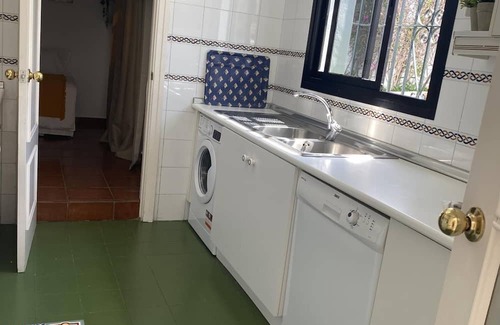 Guadalmina Cottage | Relaxing Gite Marbella: Family-Friendly with Pool Access