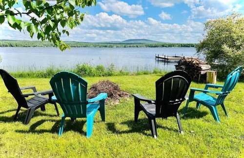 Le Haut-Saint-Francois Regional County Municipality Ski Chalet | Superb log cabin *Spa* *Waterfront*