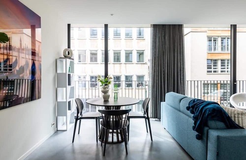 Stalingrad Apartment | Beautiful 1BD Design Apt in Centre of Brussels