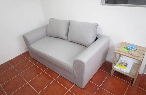 Faja de Baixo House | Cozy Holiday House in Ponta Delgada with Kitchen & Breakfast