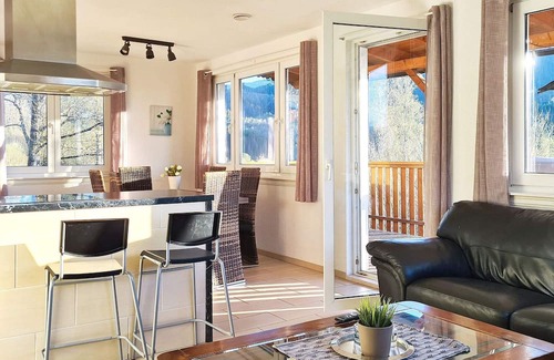 Lonevag House | Family-Friendly Holiday Home with Oceanfront Views in Lonevåg