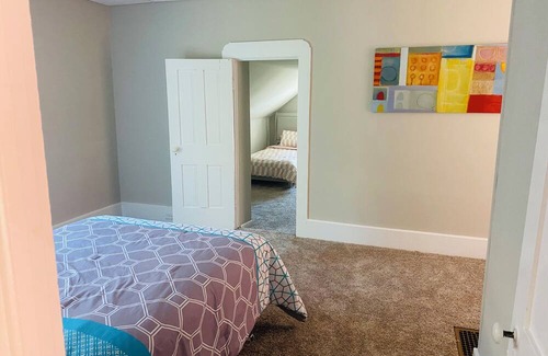 Quincy House | Modern Home in the Heart of Quincy - Family & Pet Friendly