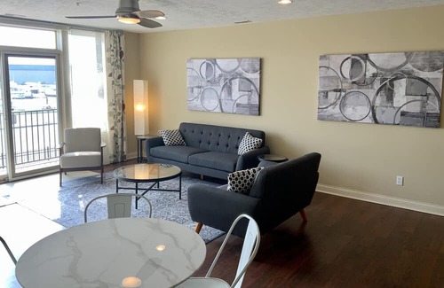Saint Joseph Apartment | Cozy Downtown Condo with Marina Views, Steps from the Beach
