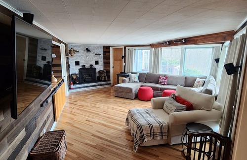 Millerton House | Top-Rated MJ’s Retreat in Upstate NY with Family-Friendly Amenities