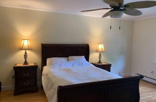 Old Lyme Cottage | Discover Old Lyme Beach House in the Miami Beach Association
