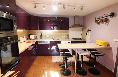 Pailherols Cottage | Cozy Gite Pailherols: Family-Friendly Retreat for 6