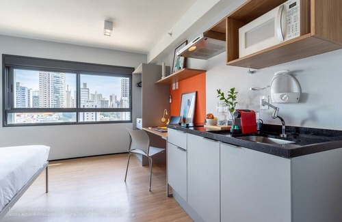 Perdizes House | Studio w/ workspace next to Allianz Parque and PUC