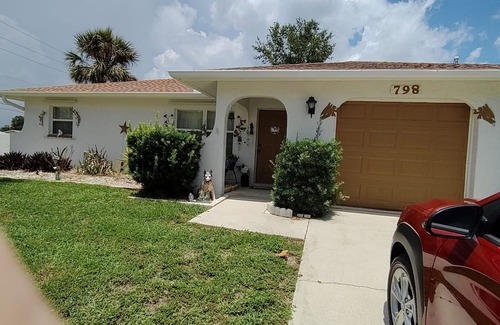 Port Charlotte House | Lovely quiet home for rent. Fully furnished you don’t even need your toothbrush.