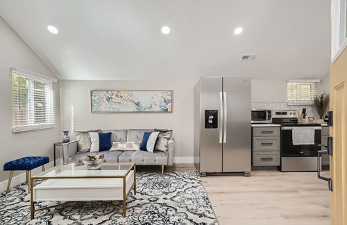 Kipling House | Inviting Retreat by Scenic Creek and Nature Trail