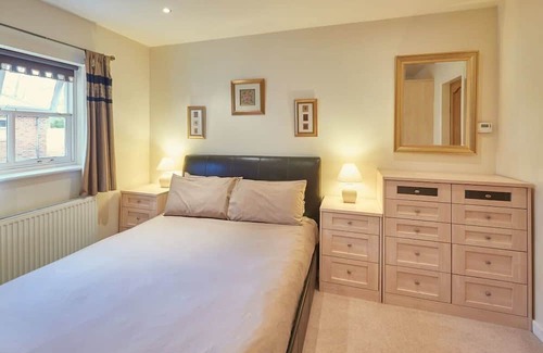 Folkton Apartment | Guest Rated 10/10 | Host & Stay at The Lodge