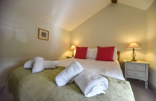 Alsop en le Dale Cottage | Inviting Church Farm Holiday Cottages - Winnets Cottage Stay