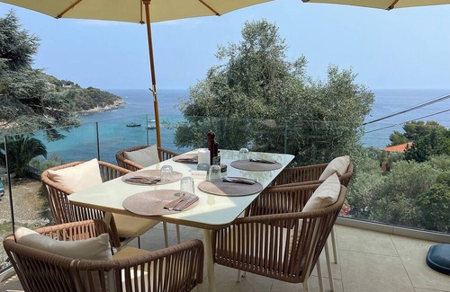 Realdo Resort | Ibiza-styled bungalows with sea views in Balzi Rossi
