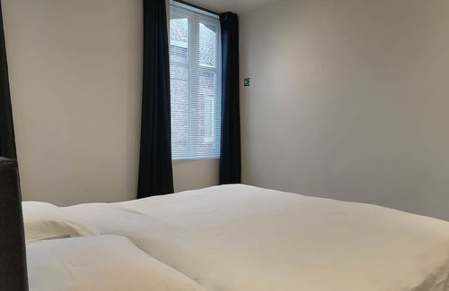 Ypres House | Holiday home The Front Door N°28, TOP comfort center Ypres
