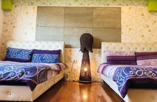 Jiji House | Top-Rated Chong Er Ya She Homestay with Breakfast Included