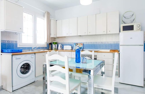 Nerja Apartment | BB Suite: Ideal Family Stay with Pool Access