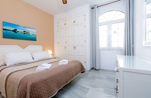 Nerja Apartment | BB Suite: Ideal Family Stay with Pool Access