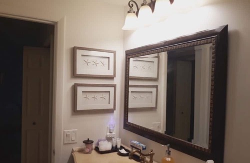 Weston Condo | Elegant Condo Retreat - Perfect Location with Pool Access