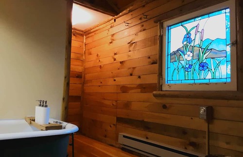 Elizabethtown House | Secluded Getaway with Pool and Family-Friendly Amenities