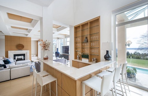West Vancouver House | Inviting Water View House with Private Pool & Oceanfront Access