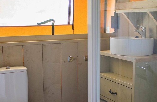 Chatillon-en-Diois Ski Chalet | Pet-Friendly Luxe Villatent at Lake Lac Blue | Family Retreat