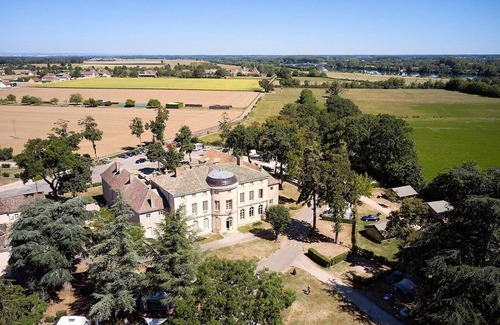 Gigny-sur-Saone Ski Chalet | Discover a 5-Person Villatent at Château de L'Epervière