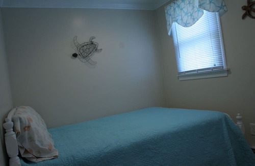 Mashpee House | Pet-Friendly Vacation Home with 10/10 Guest Satisfaction
