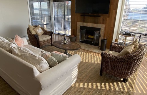 Watsonville Condo | Unforgettable Stays at The Beach with Ocean View Amenities