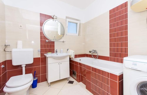 Slatine Villa | Oceanfront Trogir Beach Resort Near Split - Special May Offer