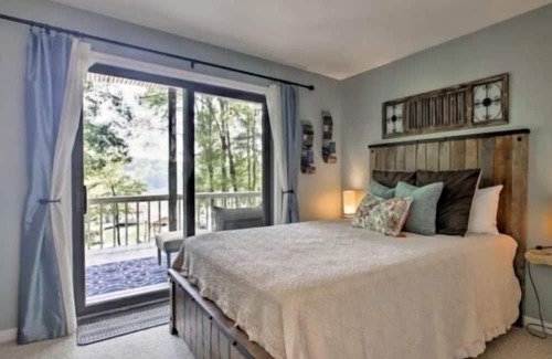 North Shore House | Adventurous Getaway with Kayaks, Hot Tub & Firepit