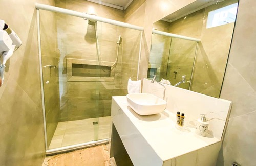 Mambucaba Hotel | Explore Pousada Sonho Real: Pool, Spa & Family-Friendly Stay