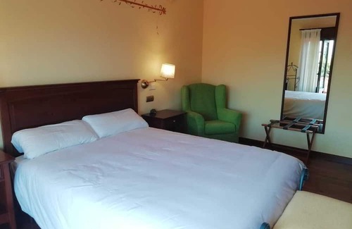 Uhia Hotel | Discover Hotel Rústico Punta Uía: Rated 8.8 with Pool & Dining