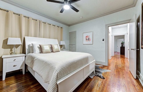Lincoln Terrace House | Premier Lincoln Lodge: Ideal for Families & Pet Lovers