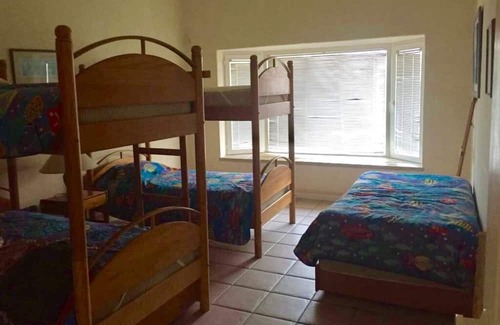 Puerto San Jose House | Great Ocean Front Home in Chulamar Guatemala CH011