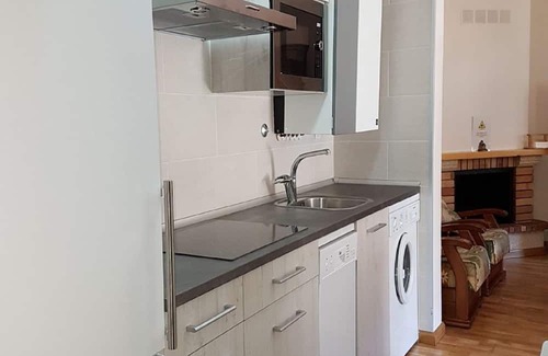 Torla Apartment | Prime Location Hotel in Ordesa with Kitchen Amenities