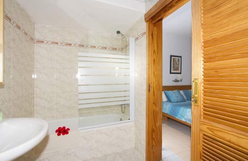 Tias House | Idyllic House with Private Pool and Oceanfront Views