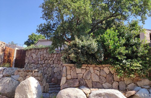 Porto-Vecchio House | Villa Alzu, 3 bedrooms, 6 people, shared heated swimming pool, in the heart of the Corsican maquis