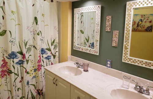 Central Naples Condo | Centrally Located in Beautiful Naples