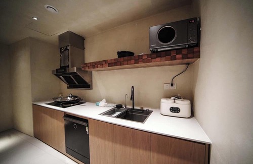 Qixing Hotel | NO.9 Alley Yuchen Res Dence