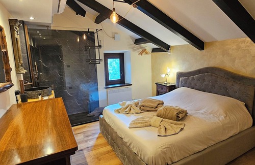 Ferrere Hotel | Villa Fonte