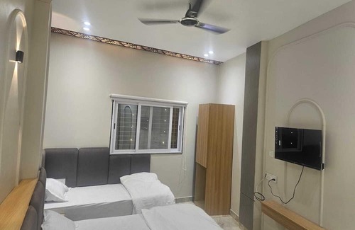 Ujjain Hotel | Hotel Shree Ji Heritage