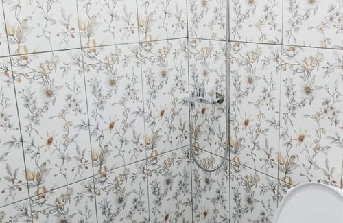 Cikakak Resort | La Plage Beach Club & Resort