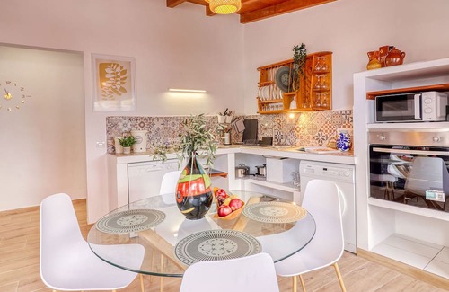 El Guincho House | Cozy House w BBQ Teide Views Near City Center
