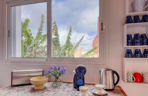 El Guincho House | Cozy House w BBQ Teide Views Near City Center