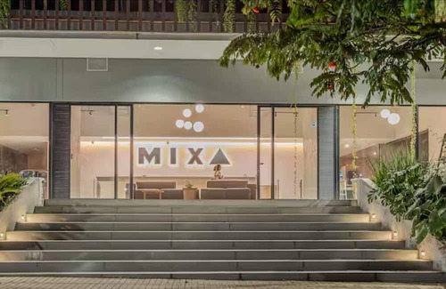 Patio Bonito Condo | Mixa Open Community